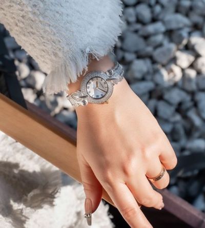 Cartier C1Ct163 Quartz Movement Diamond Face 32mm SS Band Lady Watch